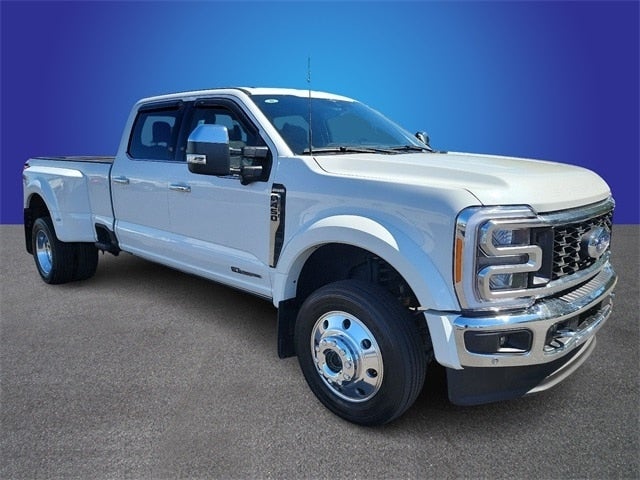 2023 Ford F-450SD King Ranch DRW